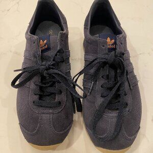 Adidas Women's Navy Suede Sneakers